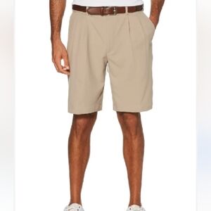 Nicklaus Golf onKnee-Length Shorts